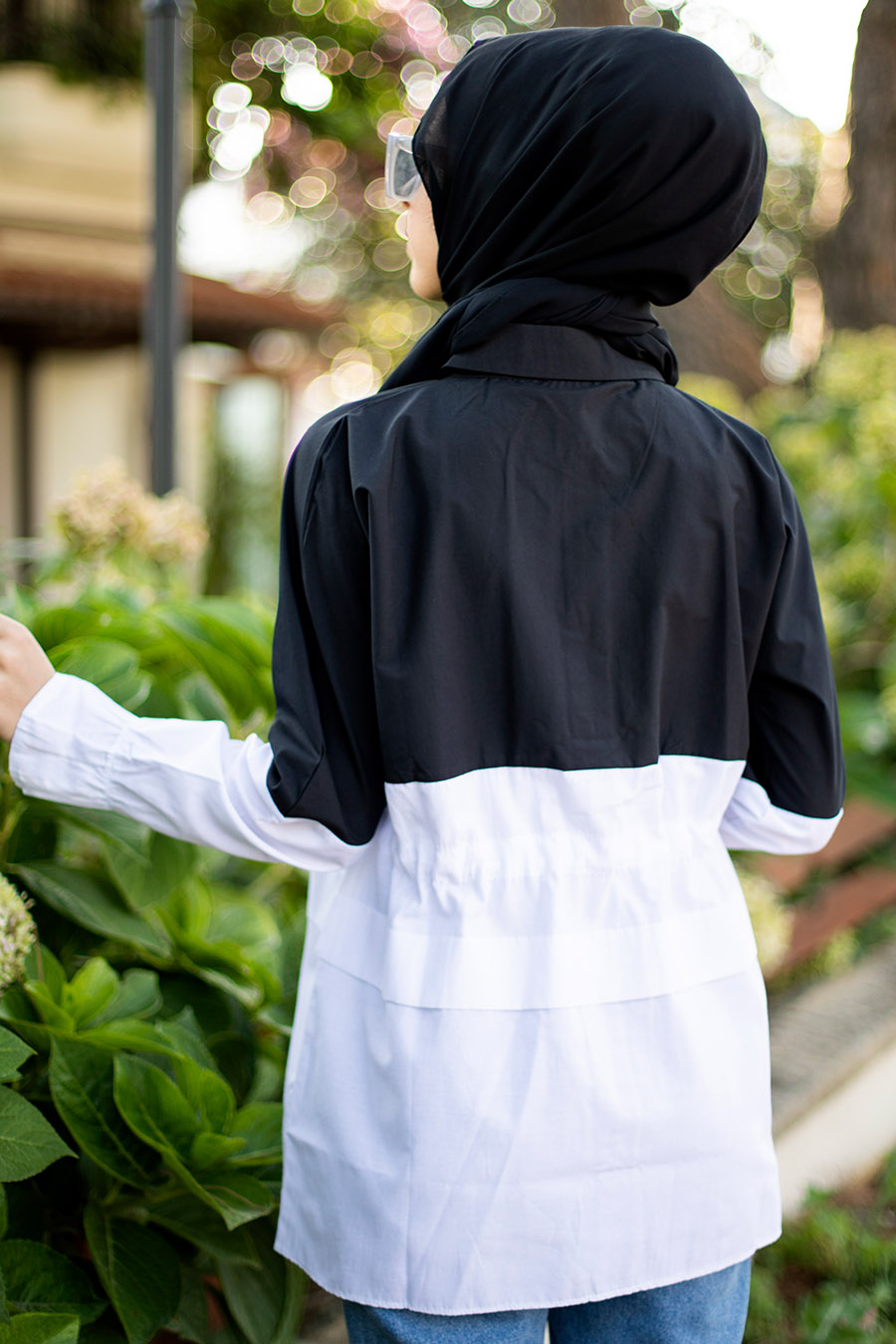 TUNIC - BLACK  TUNIC - BLACK