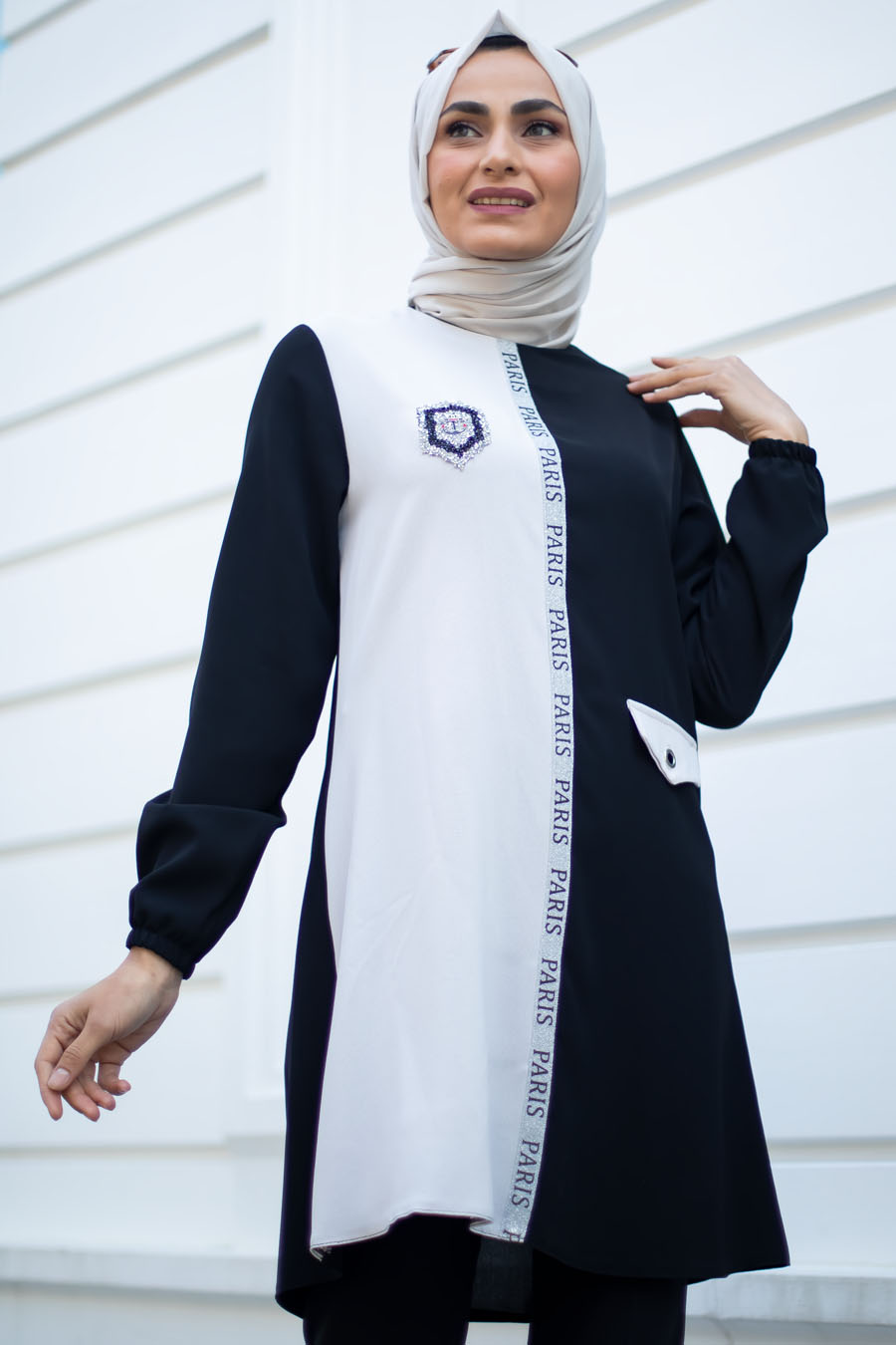 TUNIC -BLACK TUNIC -BLACK