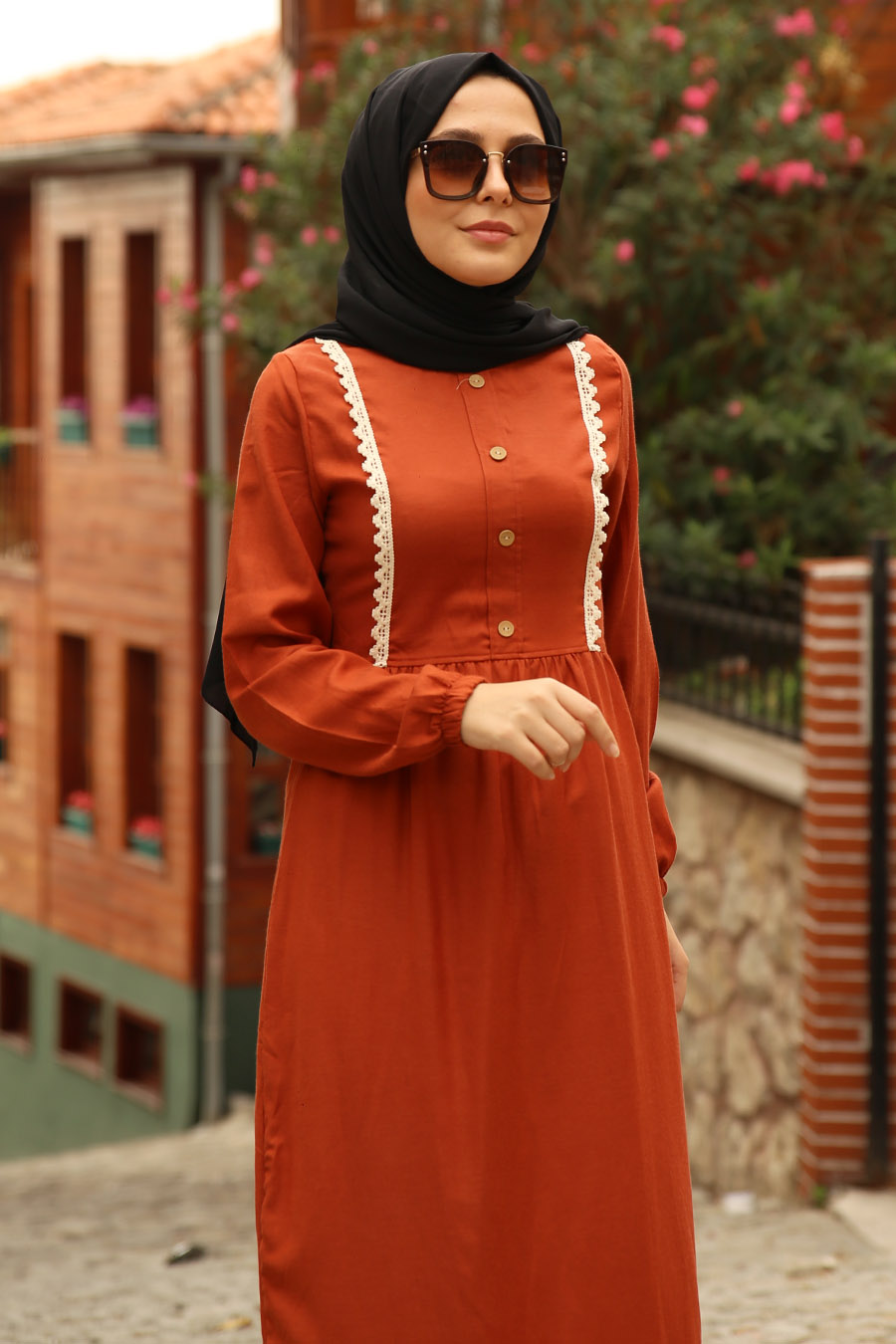 DRESS - BRICK COLOR 