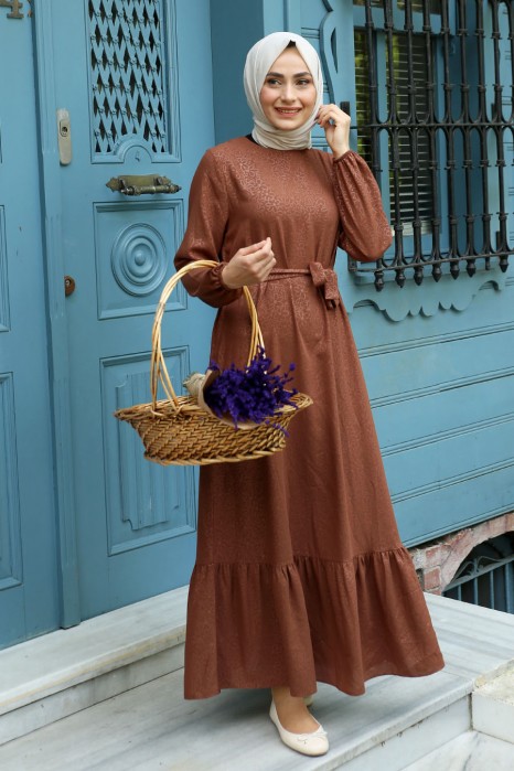 BROWN DRESS