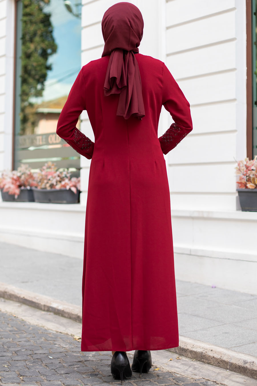 CLARET RED EVENING DRESS  