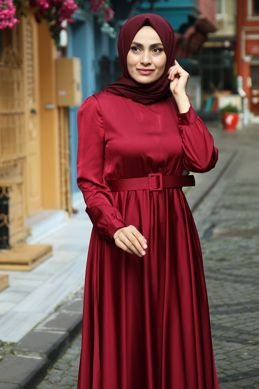 CLARET RED EVENING DRESS  
