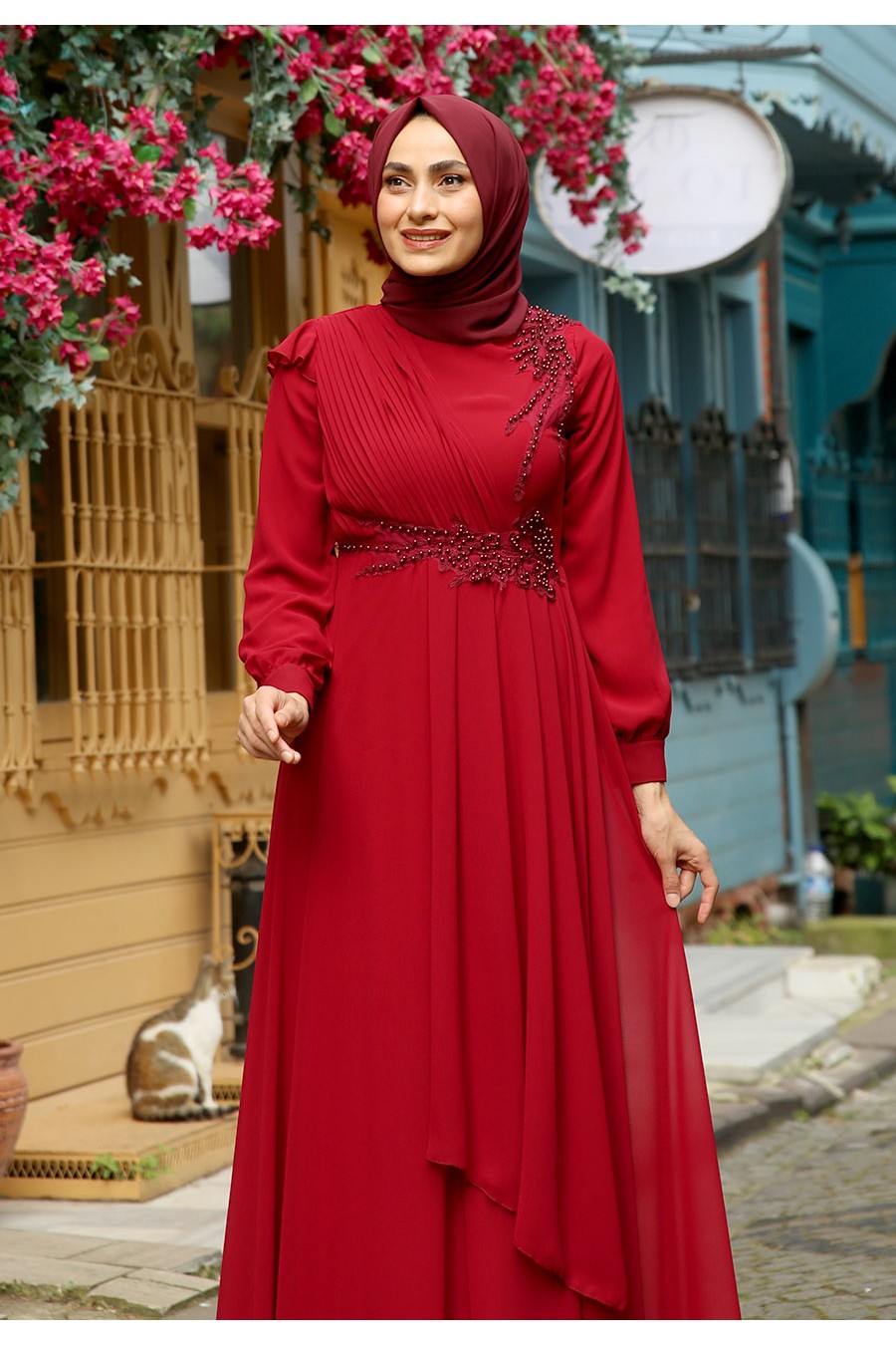 CLARET RED EVENING DRESS  