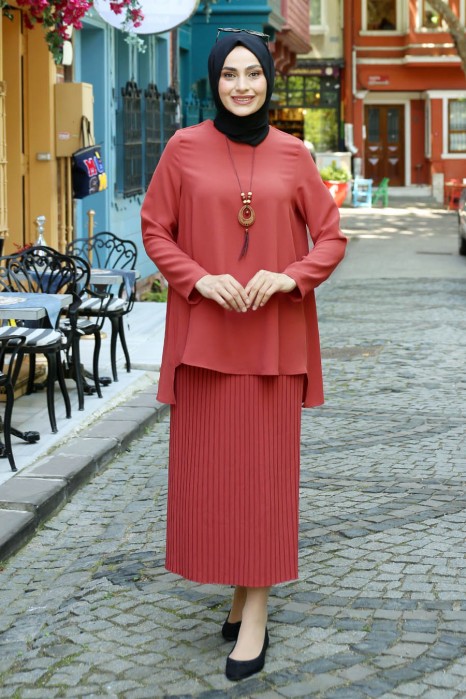 CORAL COLOR TUNIC AND SKIRT SUIT