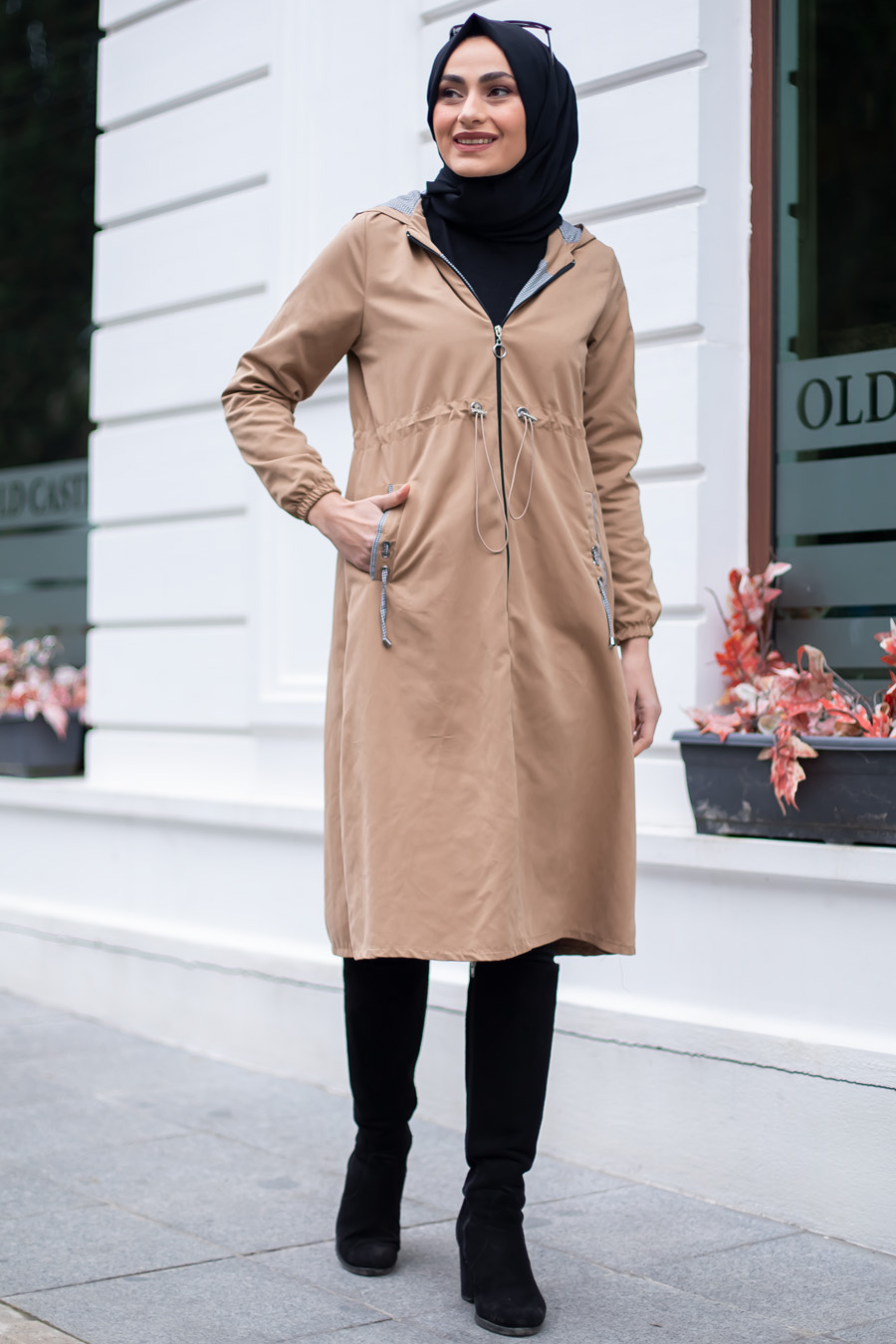 COAT - CREAM COLOR