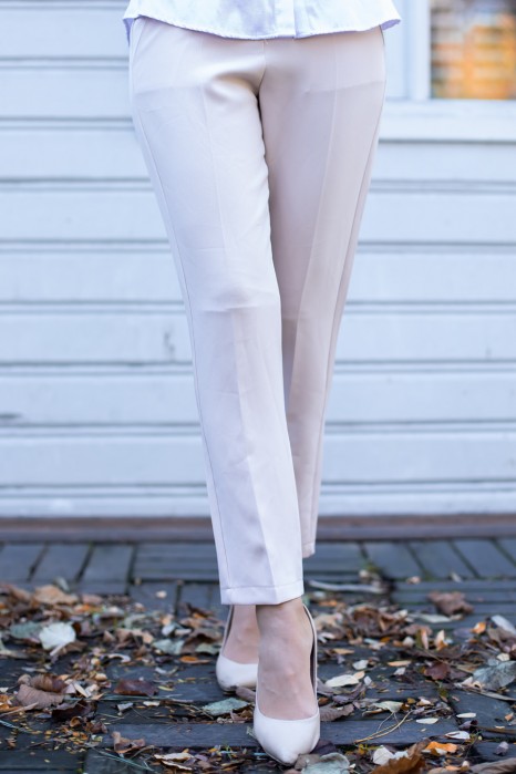CREAM COLOR PANT