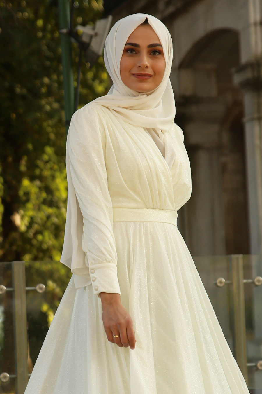  EVENING DRESS - ECRU 