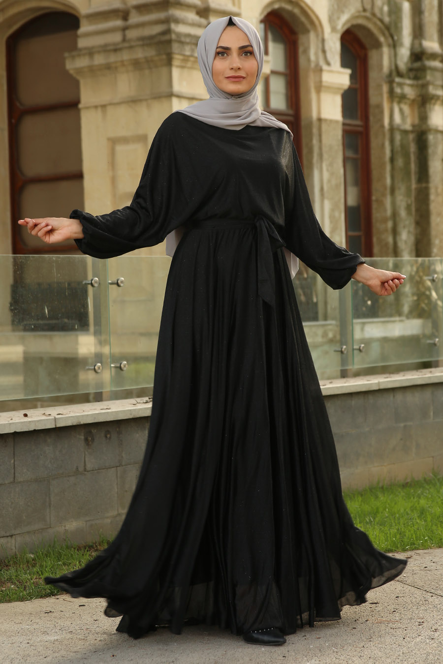 EVENING DRESS - BLACK 