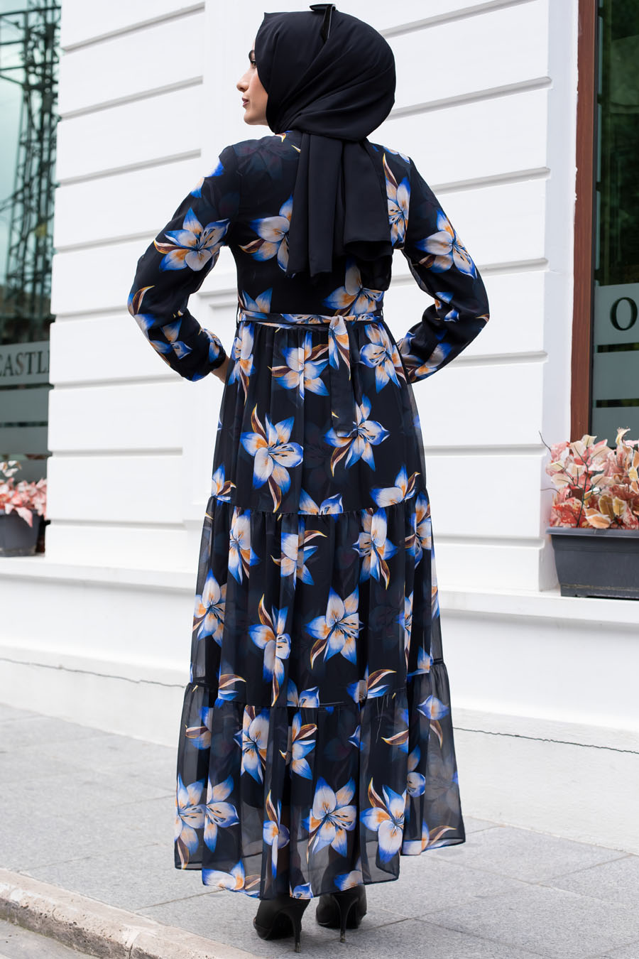 FLOWER PATTERNED BLACK DRESS 