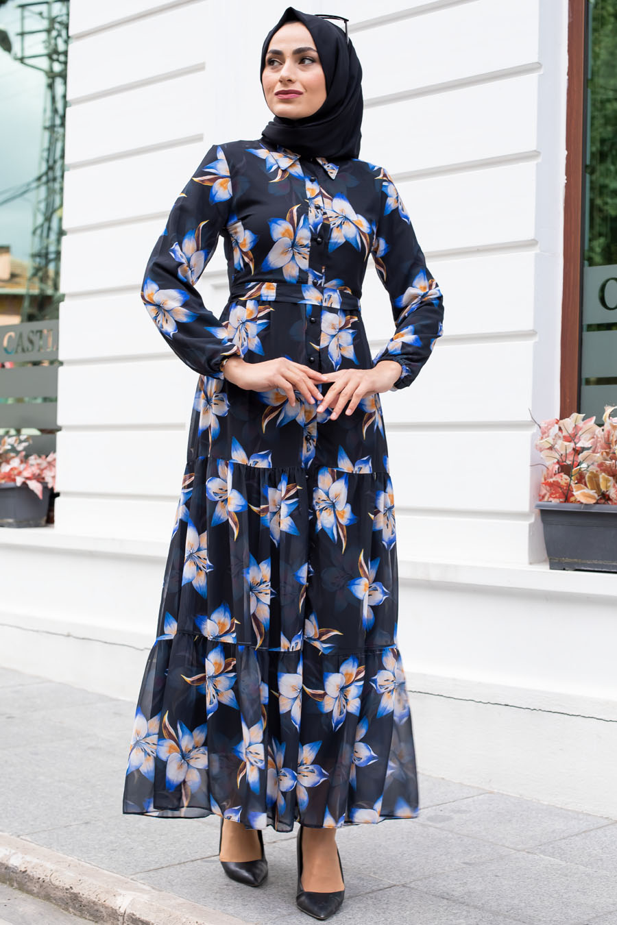 FLOWER PATTERNED BLACK DRESS 