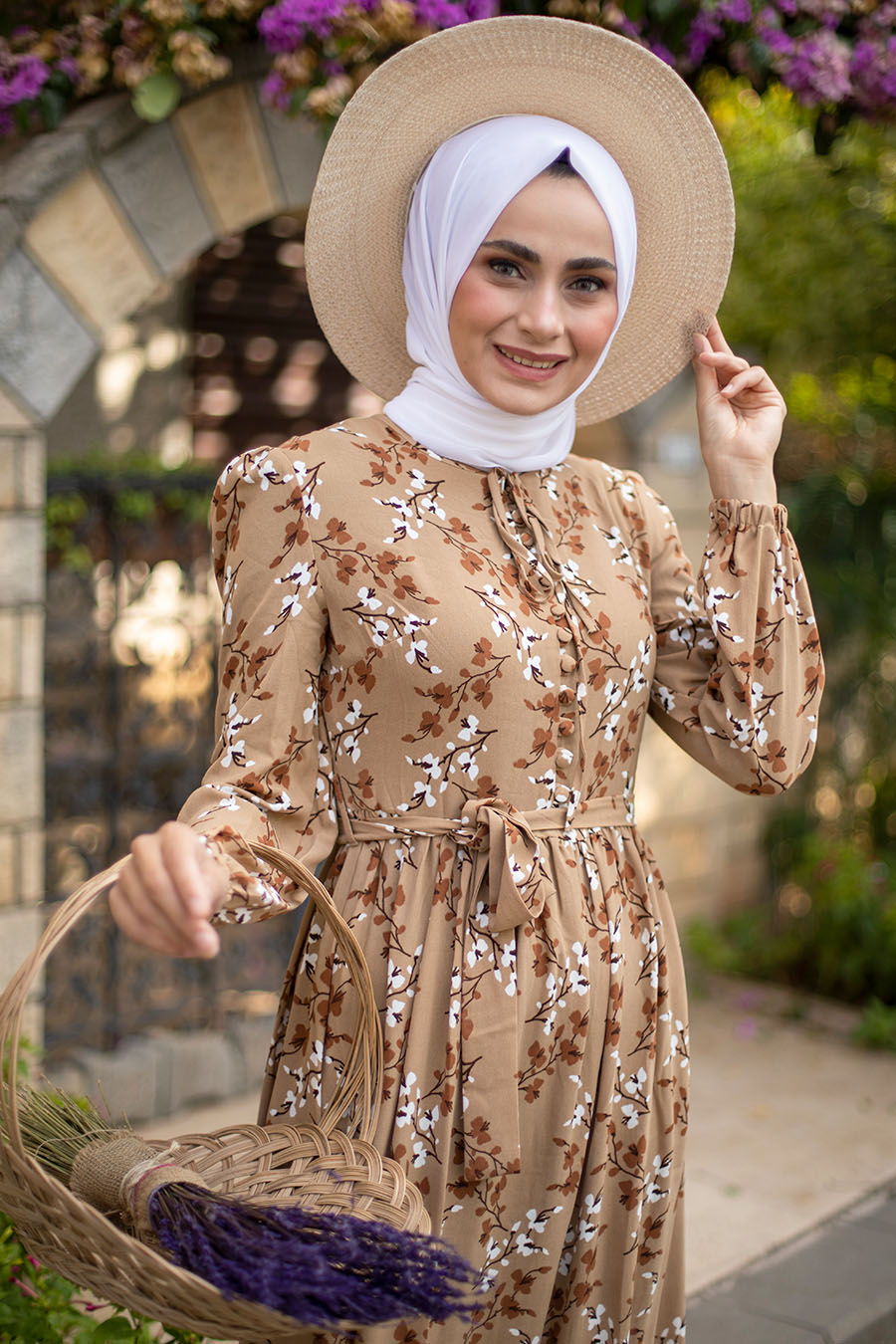 FLOWER PATTERNED BROWN DRESS 