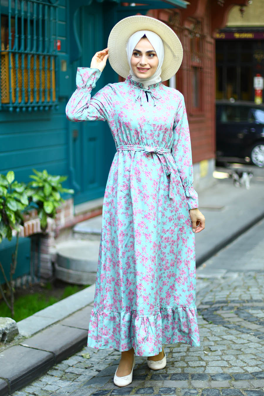 FLOWER PATTERNED MINT DRESS