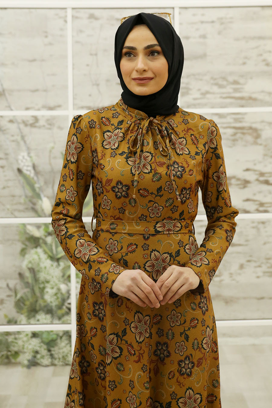 FLOWER PATTERNED MUSTARD DRESS 