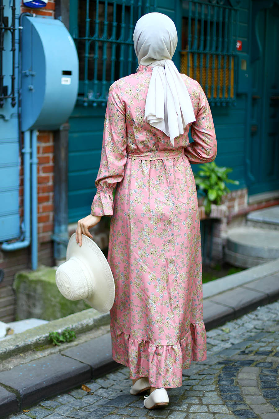 FLOWER PATTERNED PINK DRESS