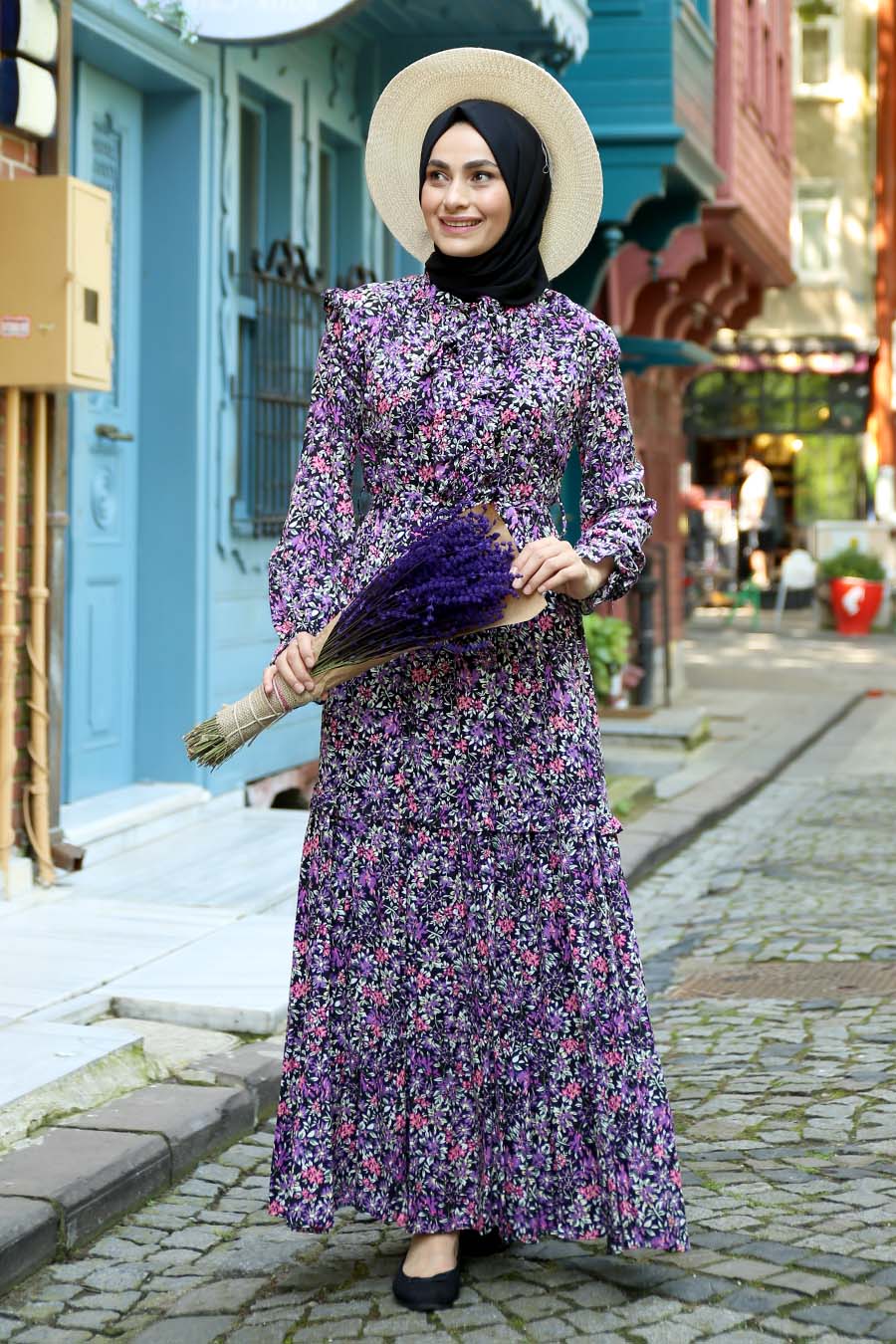 FLOWER PATTERNED PURPLE DRESS