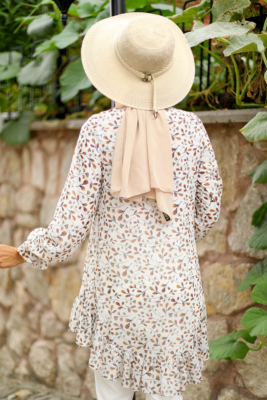 FLOWER PATTERNED TAN COLOR TUNIC  FLOWER PATTERNED TAN COLOR TUNIC