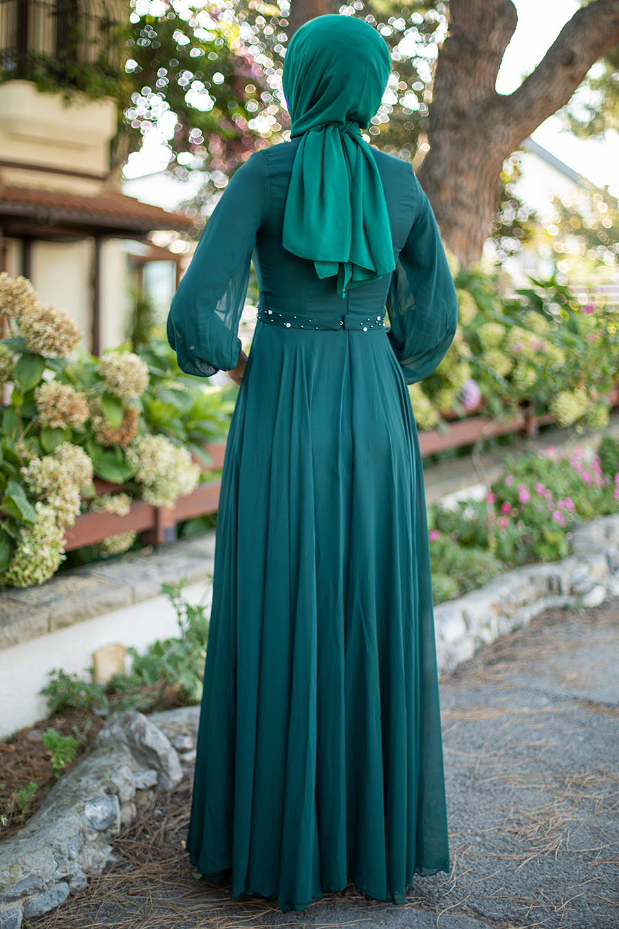 GREEN EVENING DRESS 