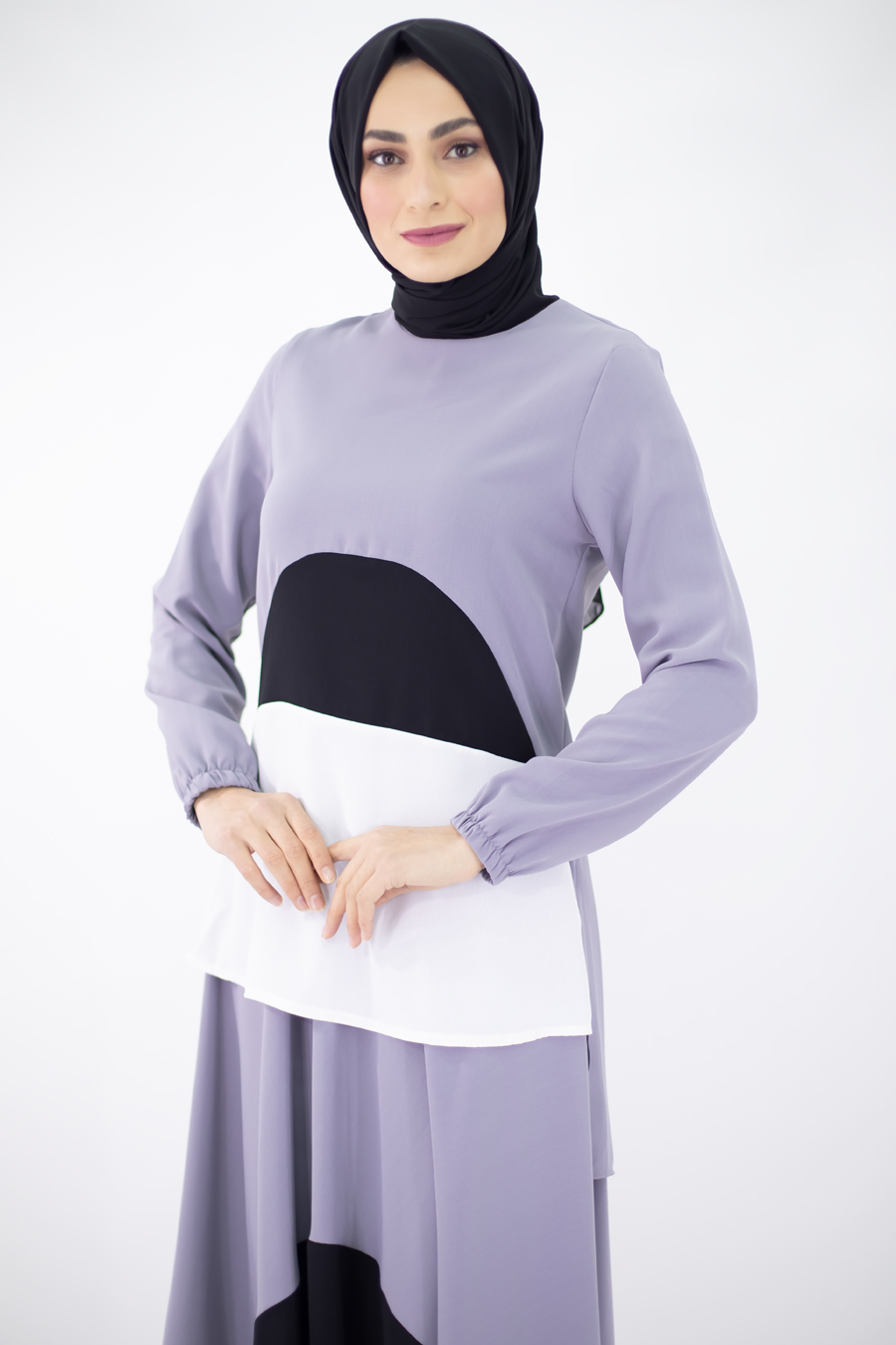 GREY TUNIC AND SKIRT SUIT