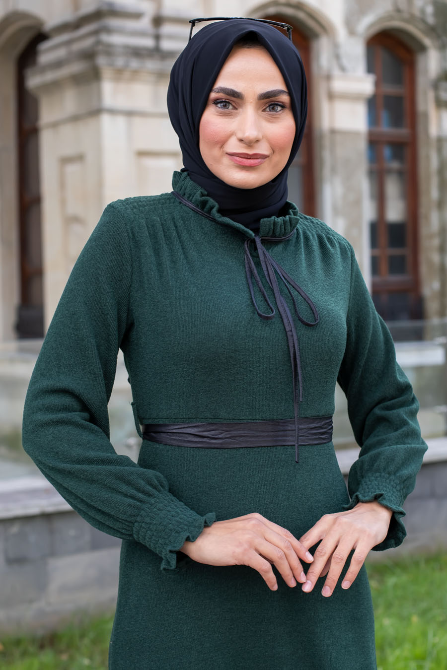 Khaki hijab deals outfit
