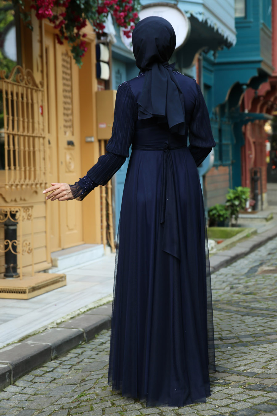 PEARL DETAILED NAVY BLUE EVENING DRESS