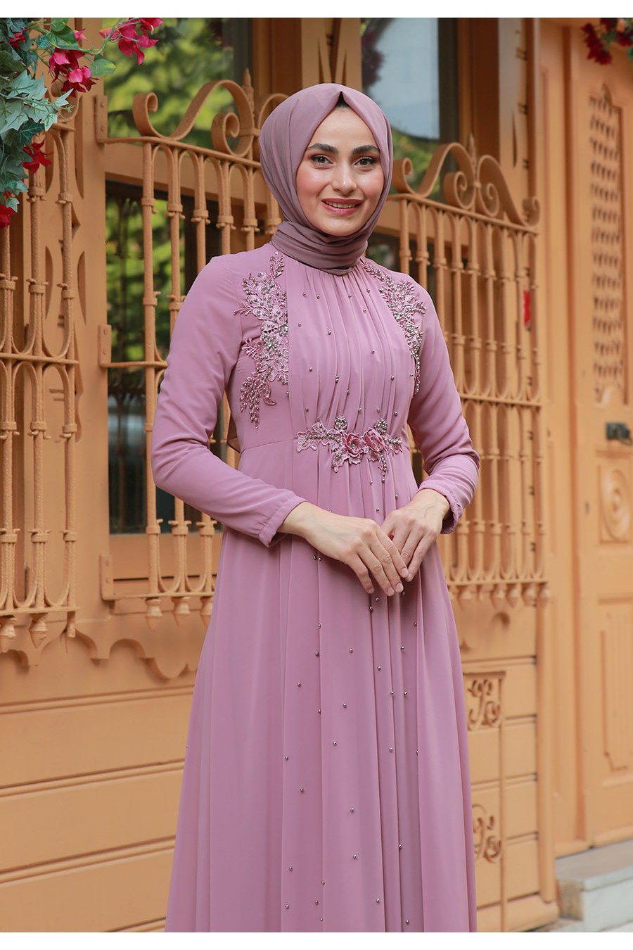 PEARL DETAILED POWDER PINK EVENING DRESS