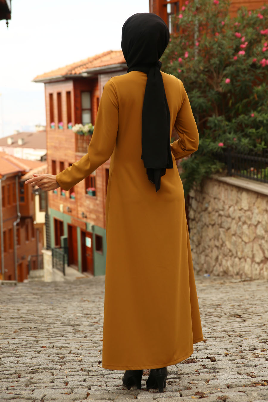 PEARL DETAILED ABAYA - MUSTARD 