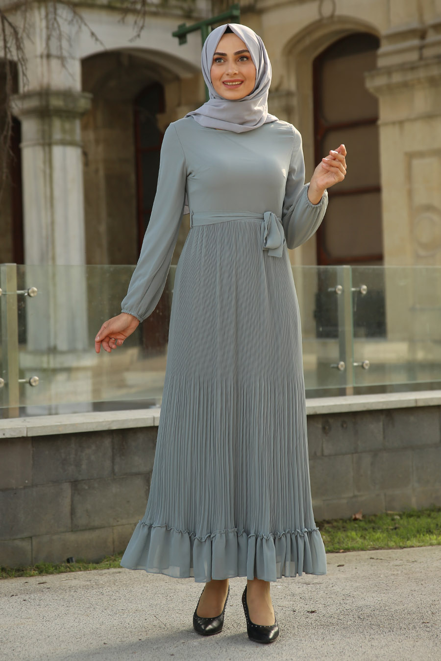 PLEATED DRESS - GREY 