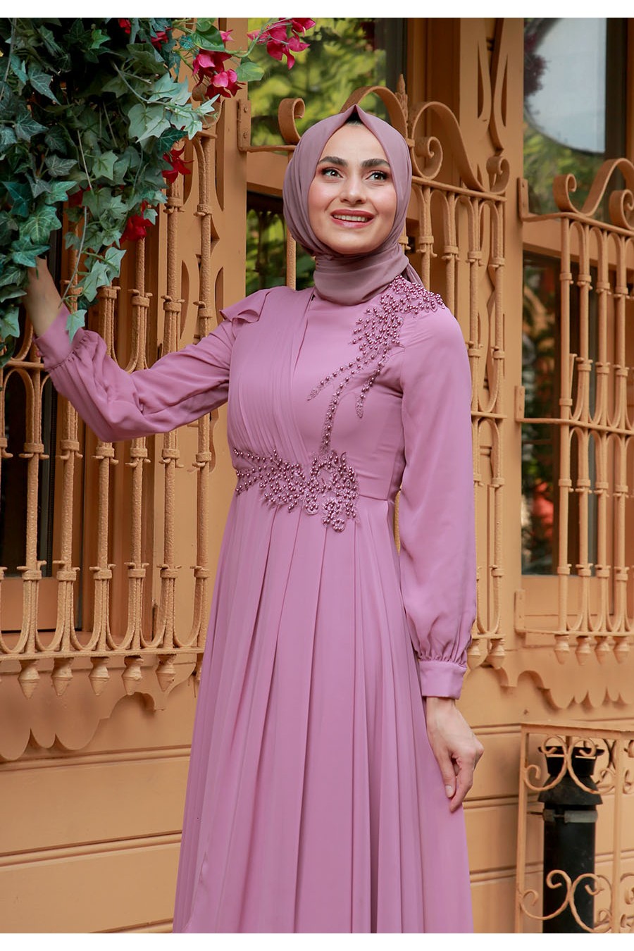 POWDER PINK EVENING DRESS   POWDER PINK EVENING DRESS