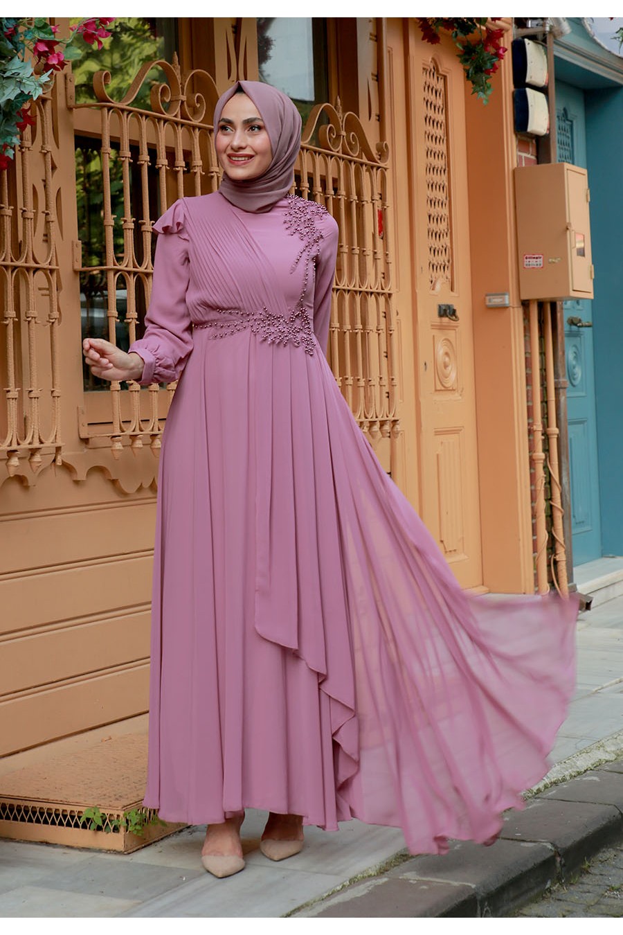 POWDER PINK EVENING DRESS   POWDER PINK EVENING DRESS