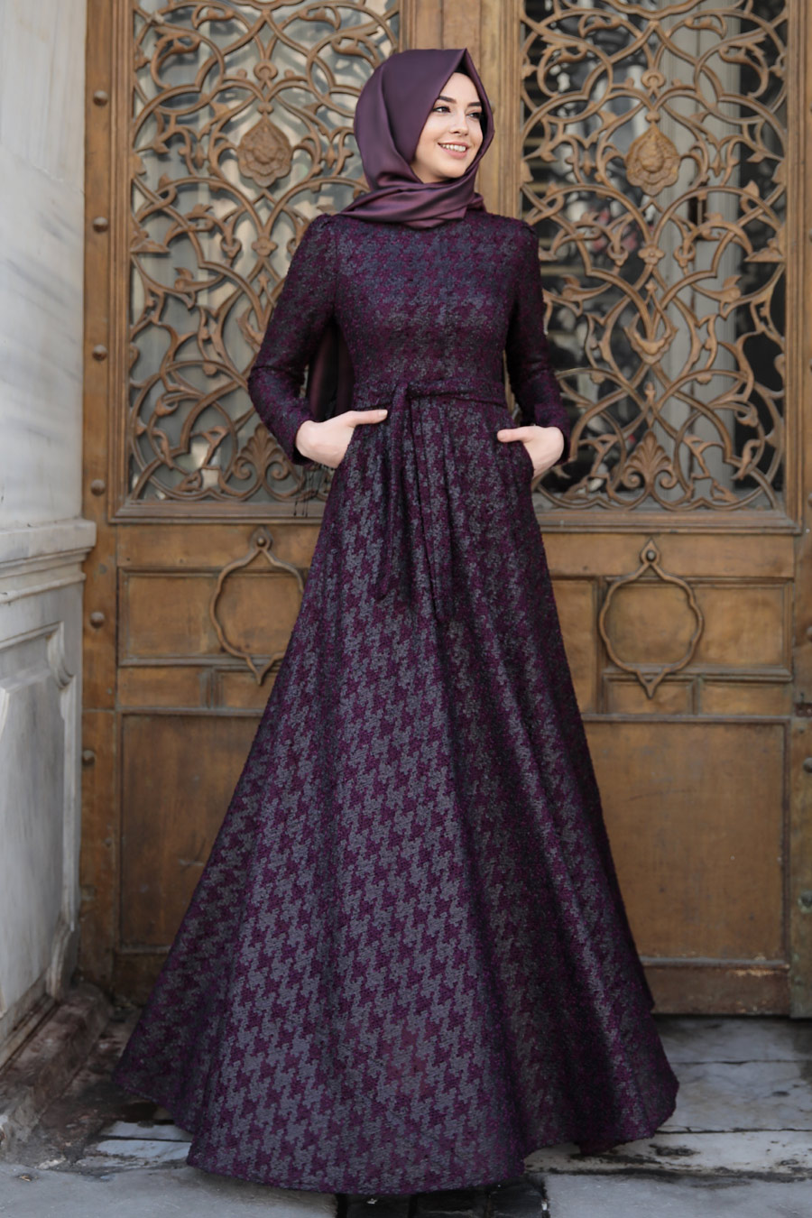 PURPLE DRESS