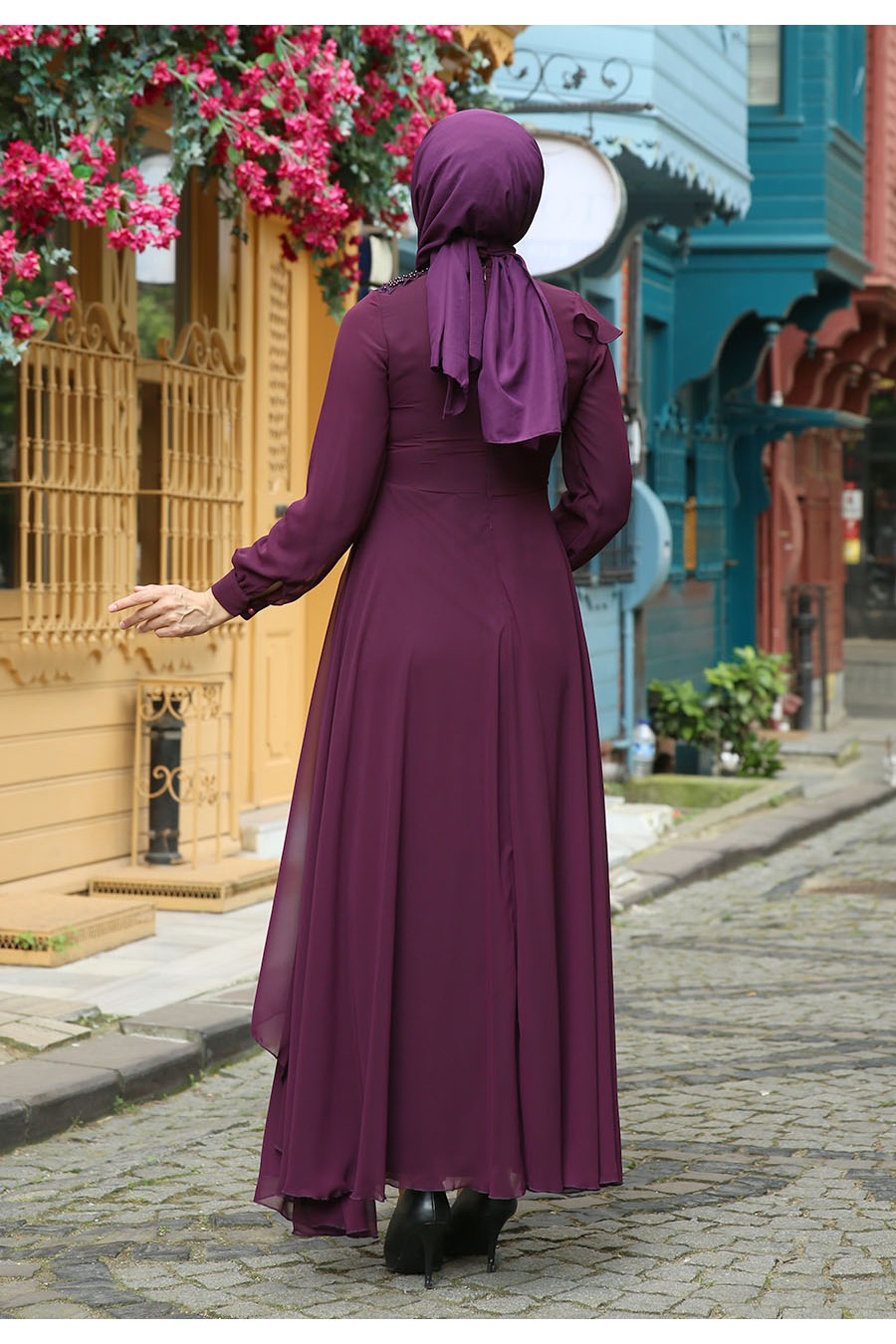 PURPLE EVENING DRESS  