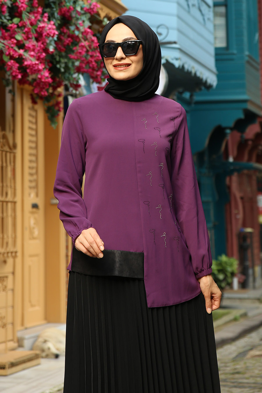 PURPLE TUNIC AND SKIRT SUIT