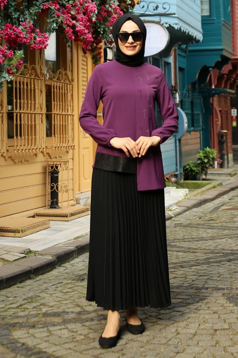 PURPLE TUNIC AND SKIRT SUIT