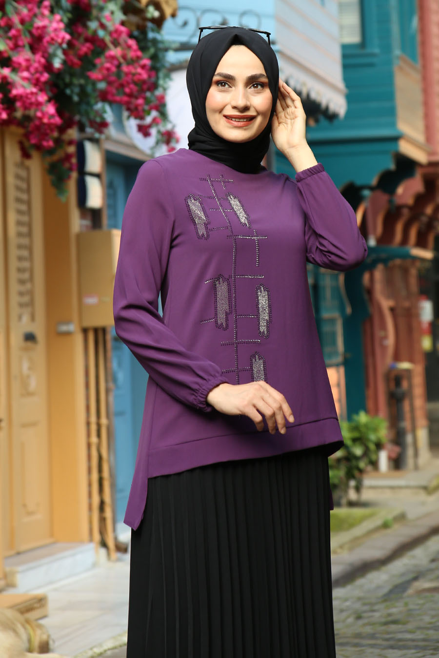 PURPLE TUNIC AND SKIRT SUIT PURPLE TUNIC AND SKIRT SUIT