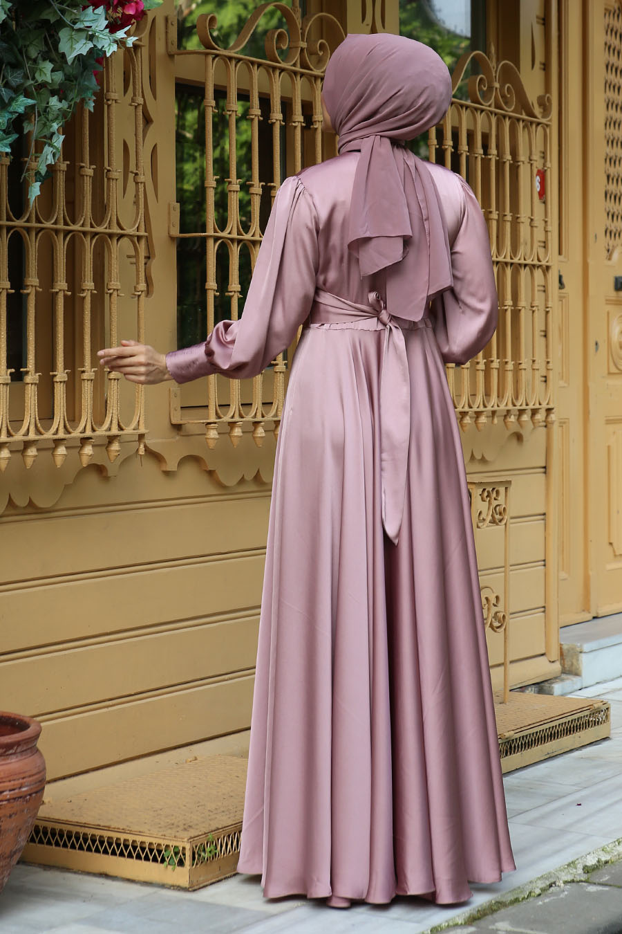ROSE COLOR EVENING DRESS  