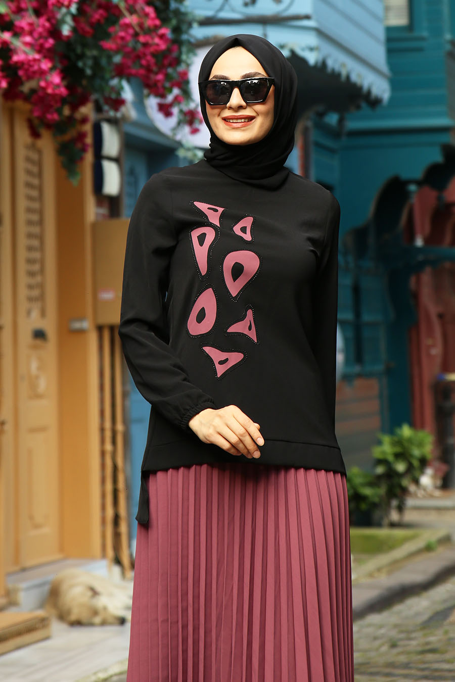 ROSE COLOR TUNIC AND SKIRT SUIT