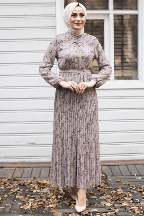 PATTERNED BEIGE DRESS 
