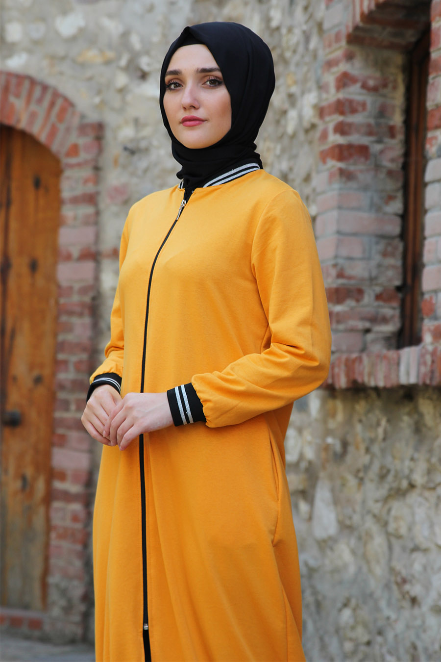 YELLOW  COAT YELLOW  COAT