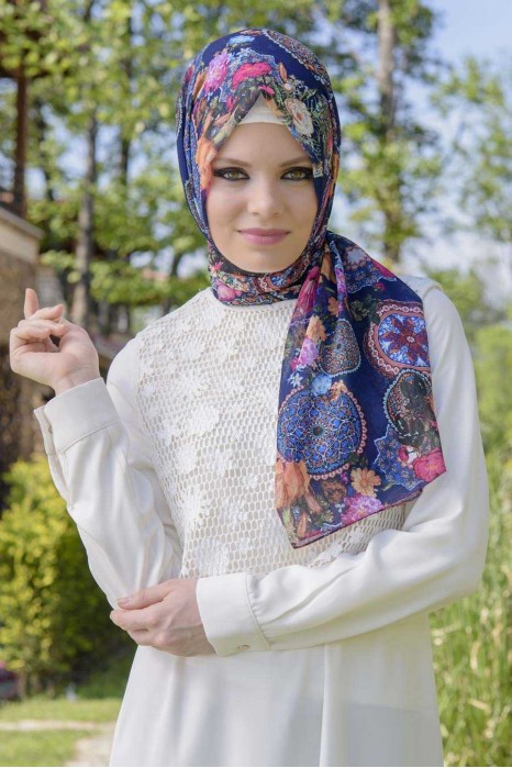Printed Chiffon Shawl