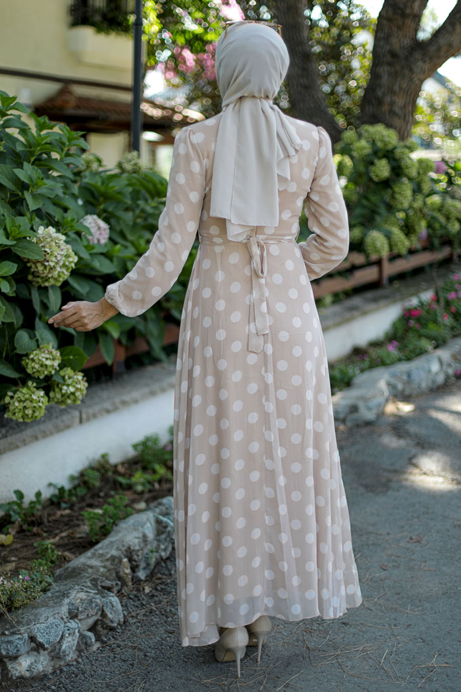 SPOTTED BEIGE DRESS