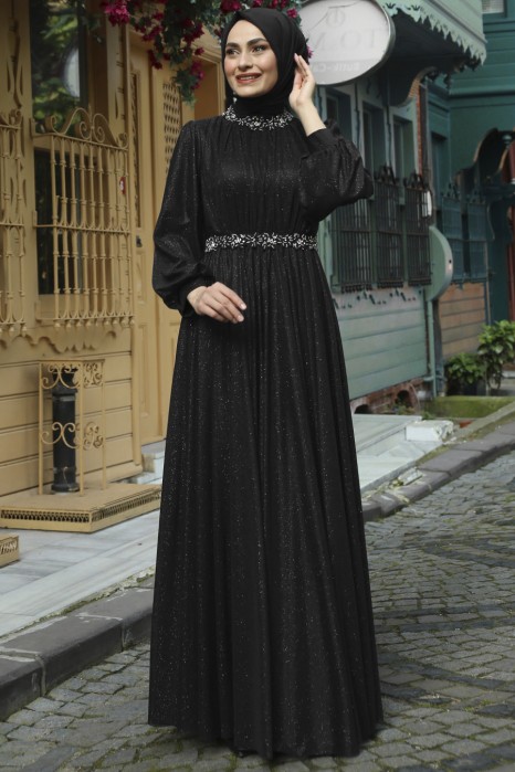 STONE DETAILED BLACK EVENING DRESS