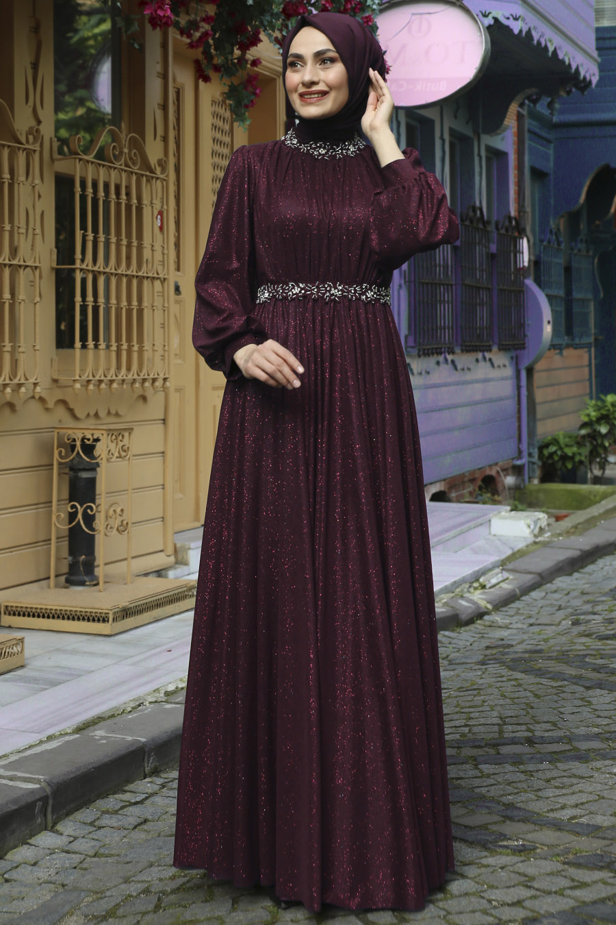 STONE DETAILED CLARET RED EVENING DRESS