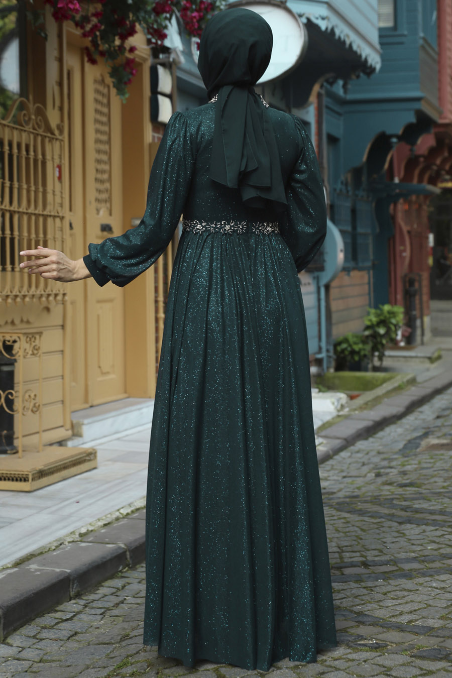 STONE DETAILED GREEN EVENING DRESS