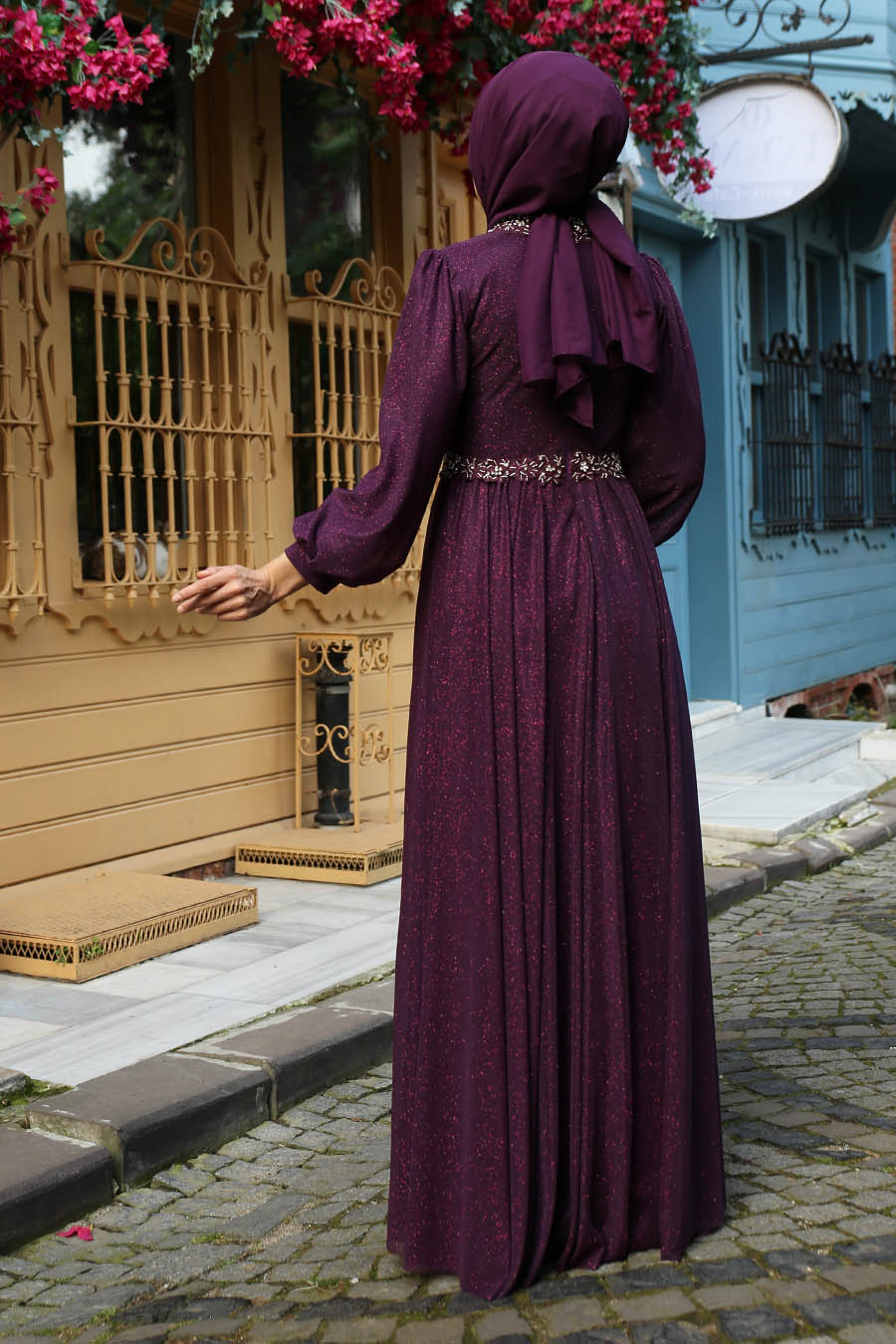 STONE DETAILED PURPLE EVENING DRESS