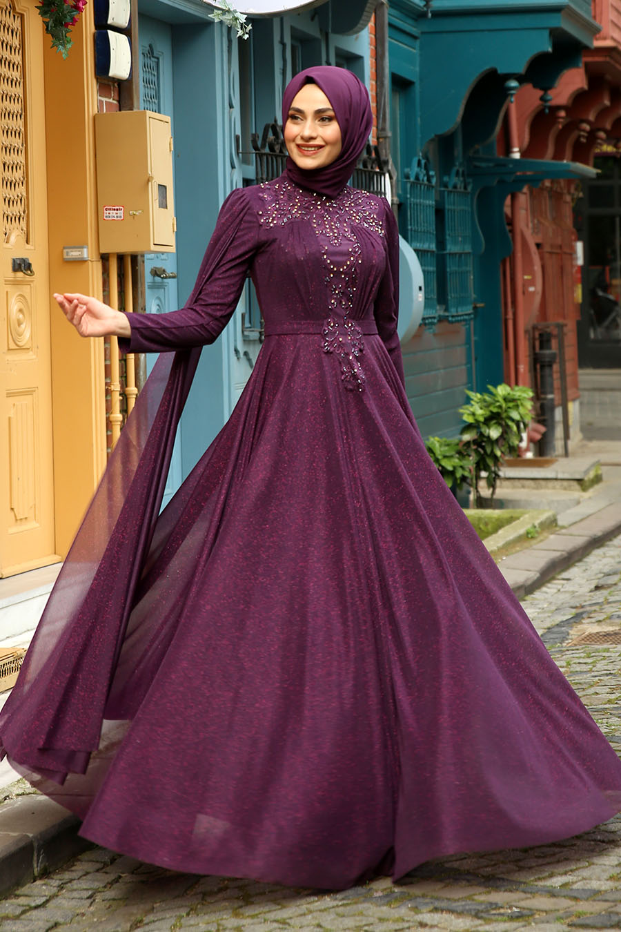 STONE DETAILED PLUM EVENING DRESS