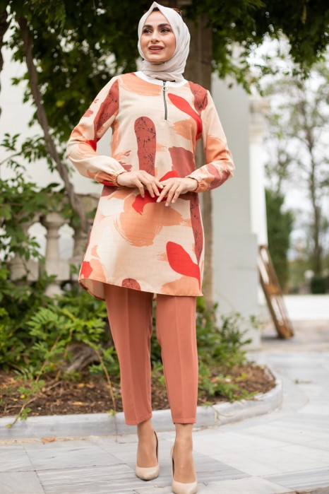TAN COLOR TUNIC AND PANT SUIT