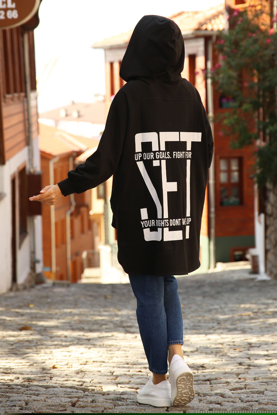 TUNIC - BLACK  TUNIC - BLACK