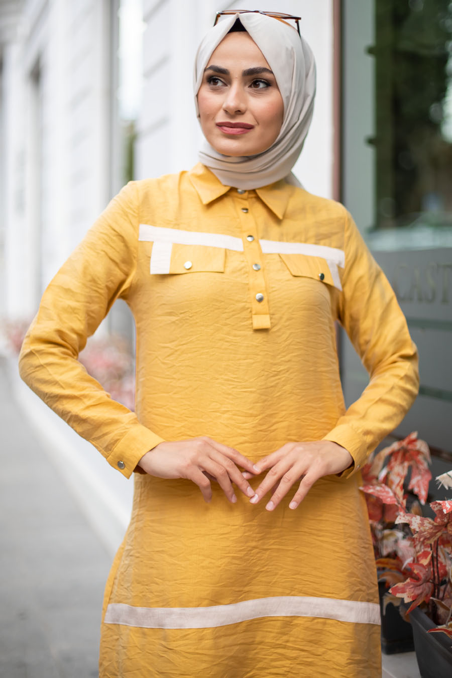 YELLOW TUNIC AND PANT SUIT  
